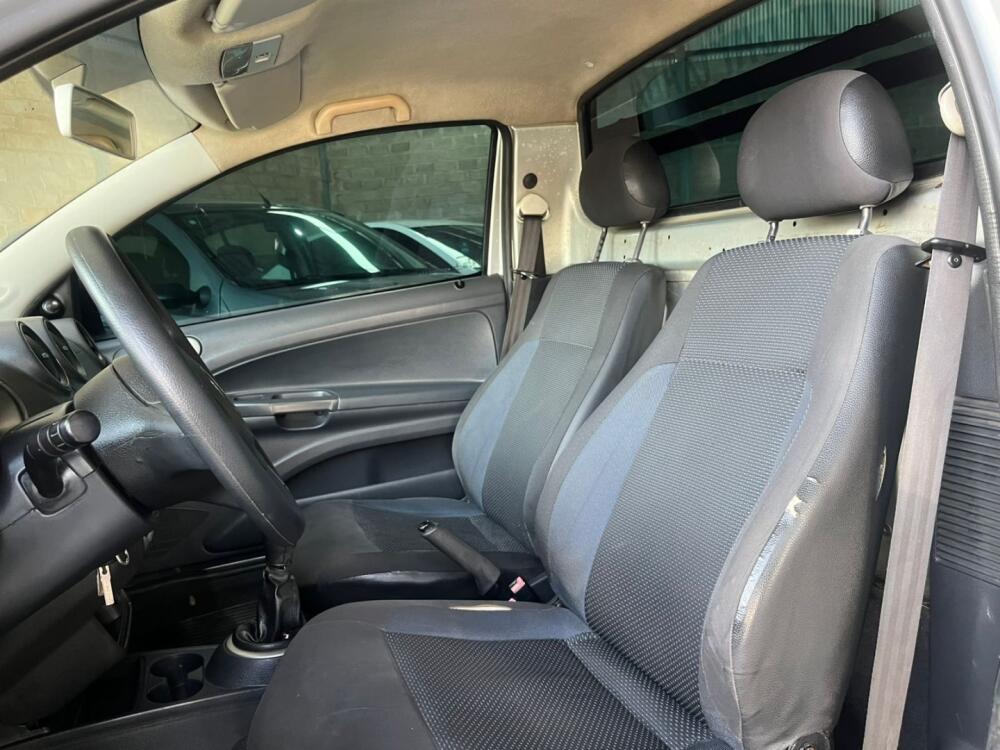 Volkswagen Saveiro Cab. Simples