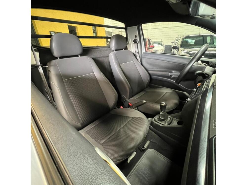 Volkswagen Saveiro Cab. Simples
