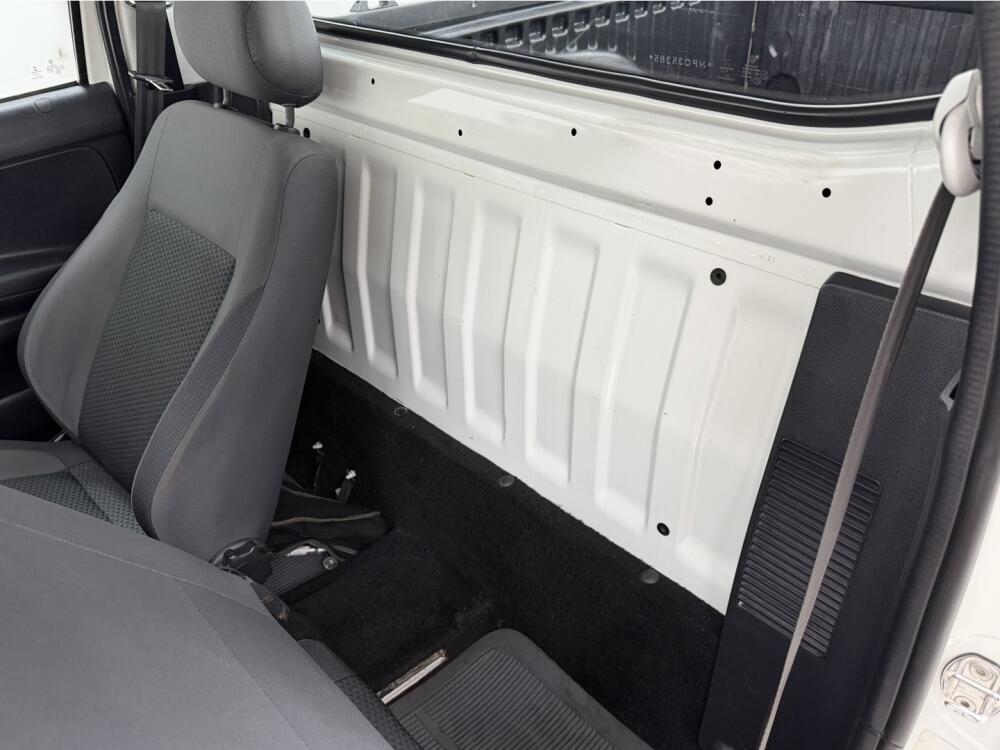 Volkswagen Saveiro Cab. Simples