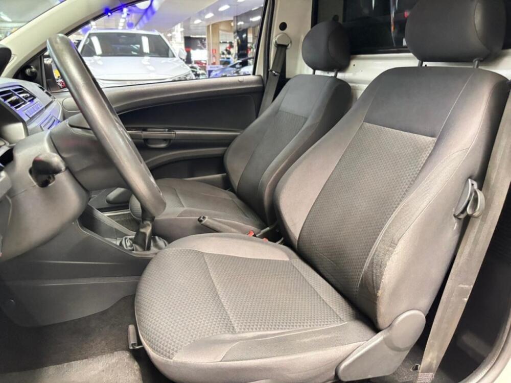 Volkswagen Saveiro Cab. Simples