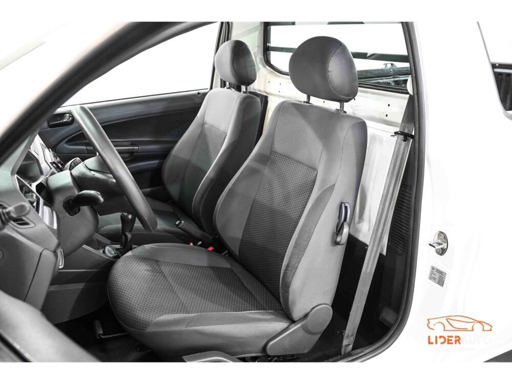 Volkswagen Saveiro Cab. Simples
