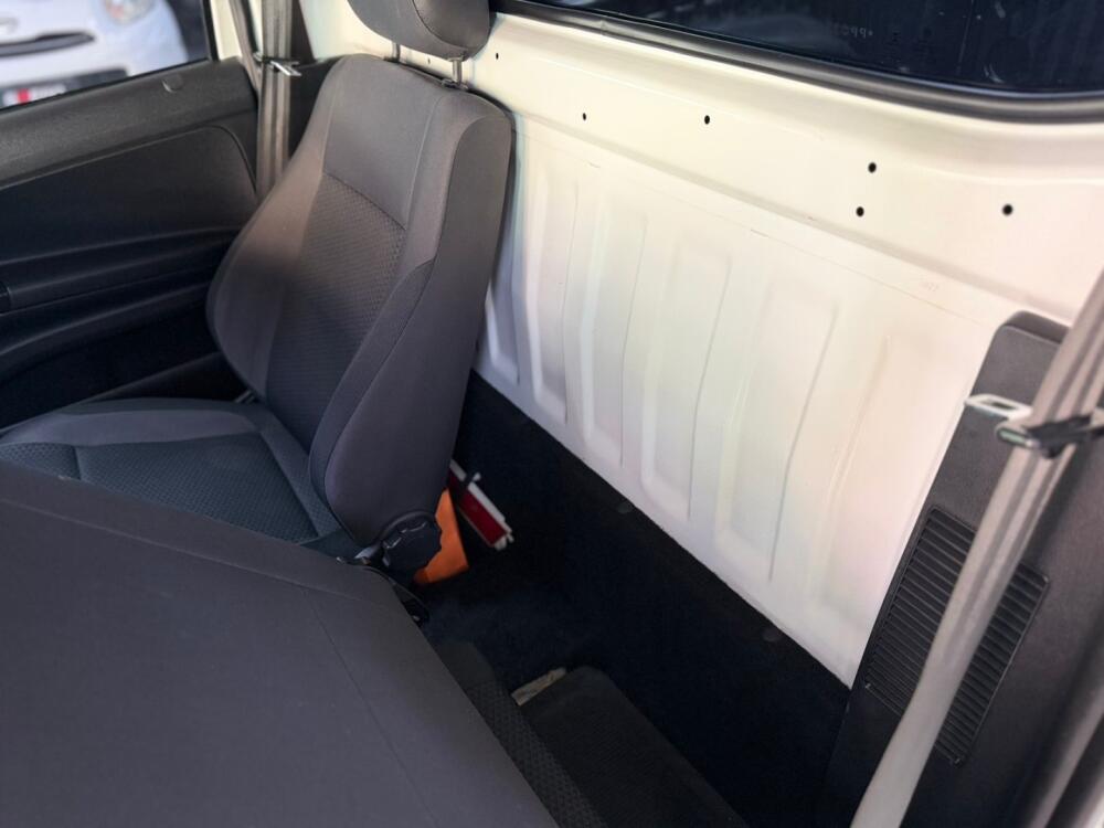 Volkswagen Saveiro Cab. Simples