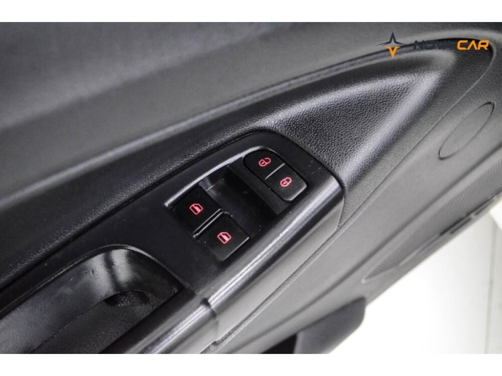 Volkswagen Saveiro Cab. Simples