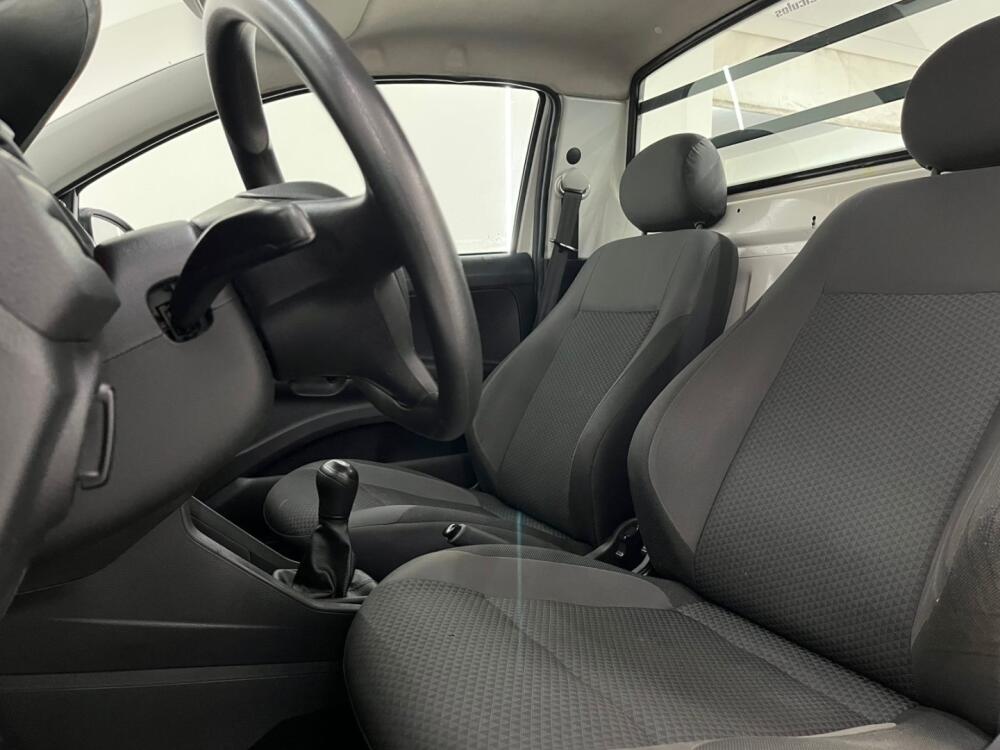 Volkswagen Saveiro Cab. Simples