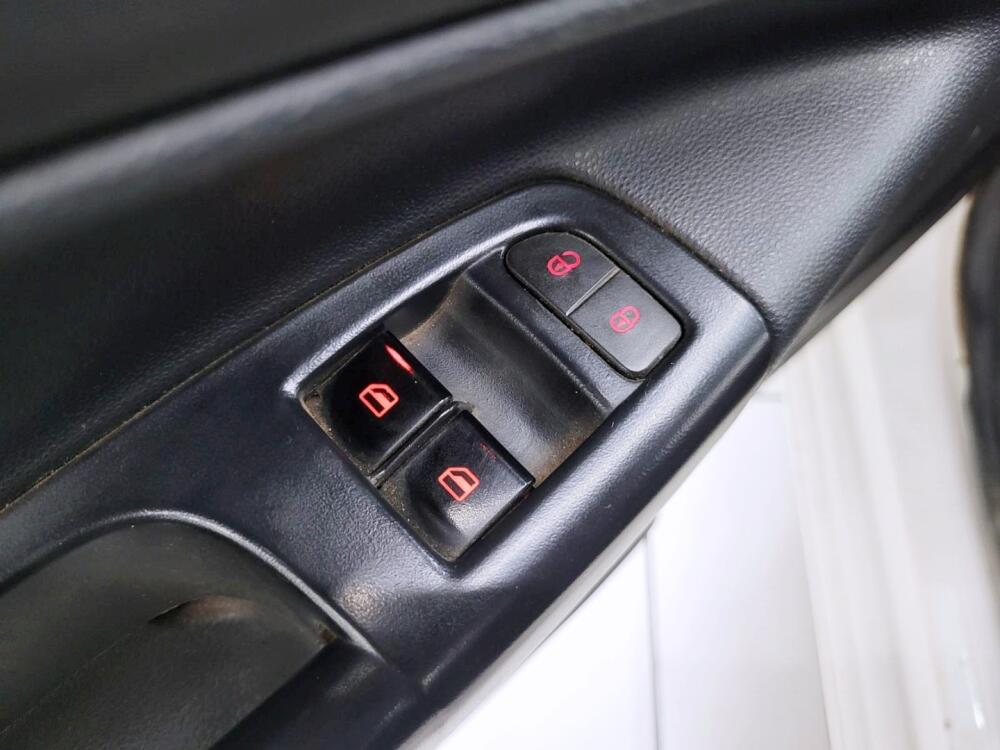 Volkswagen Saveiro Cab. Simples