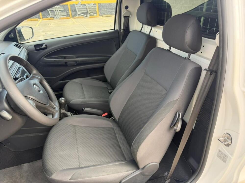 Volkswagen Saveiro Cab. Simples