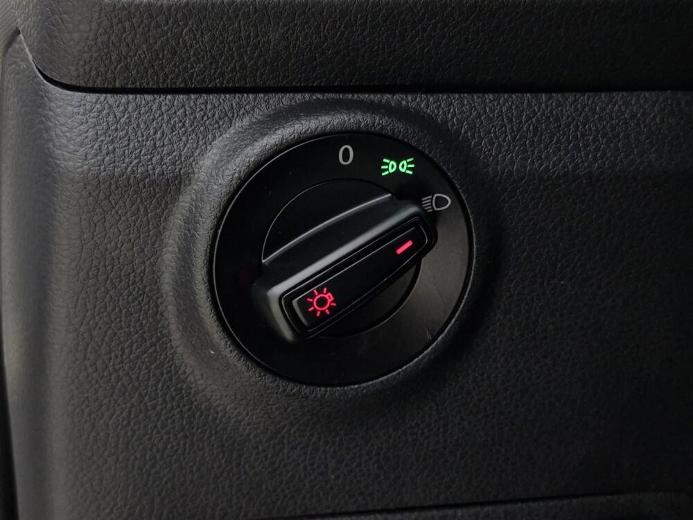 Volkswagen Saveiro Cab. Simples