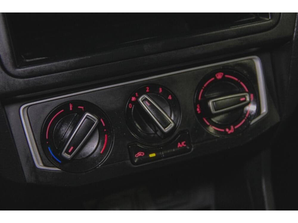 Volkswagen Saveiro Cab. Simples