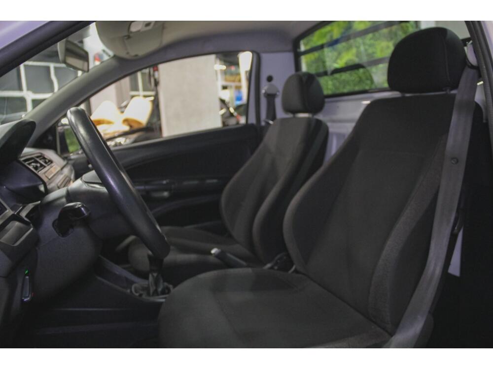 Volkswagen Saveiro Cab. Simples