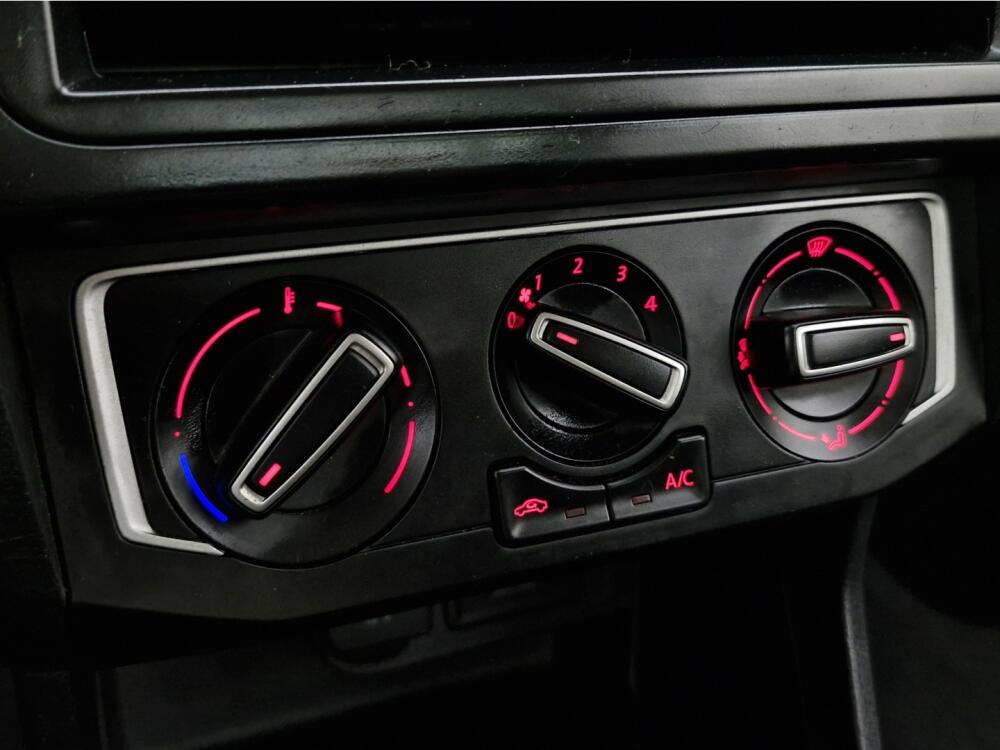 Volkswagen Saveiro Cab. Simples