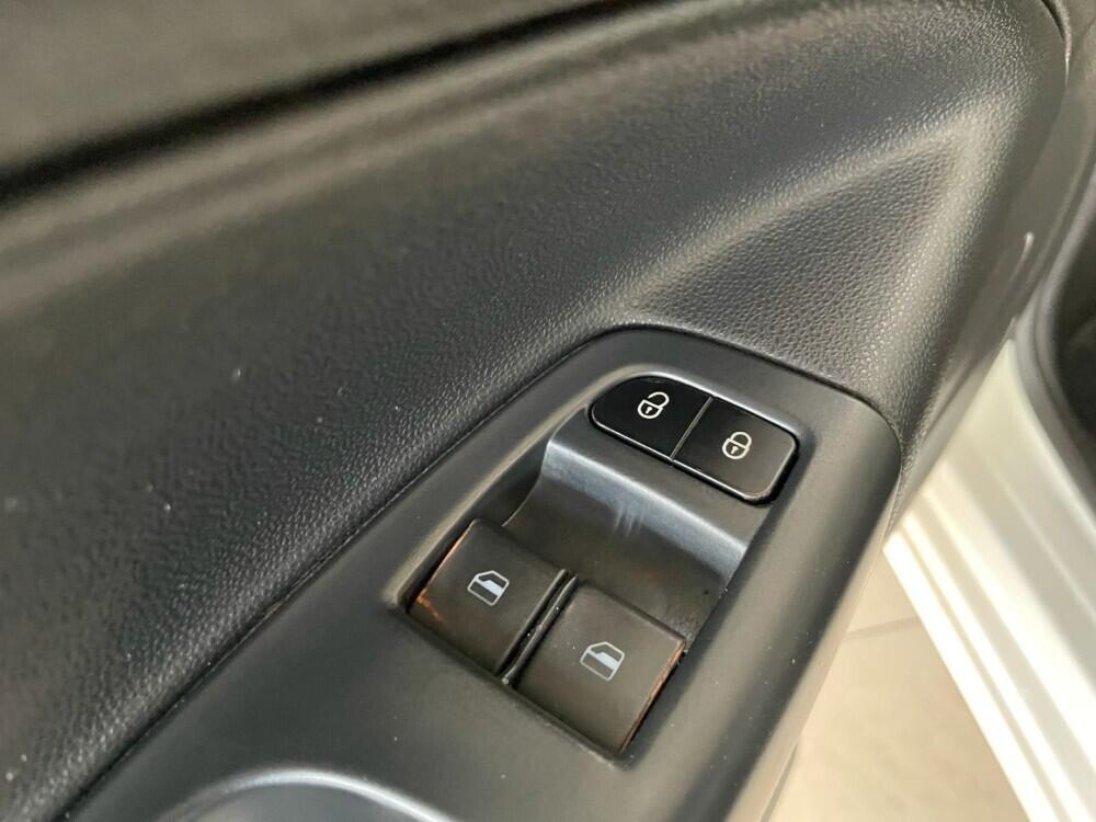 Volkswagen Saveiro Cab. Simples