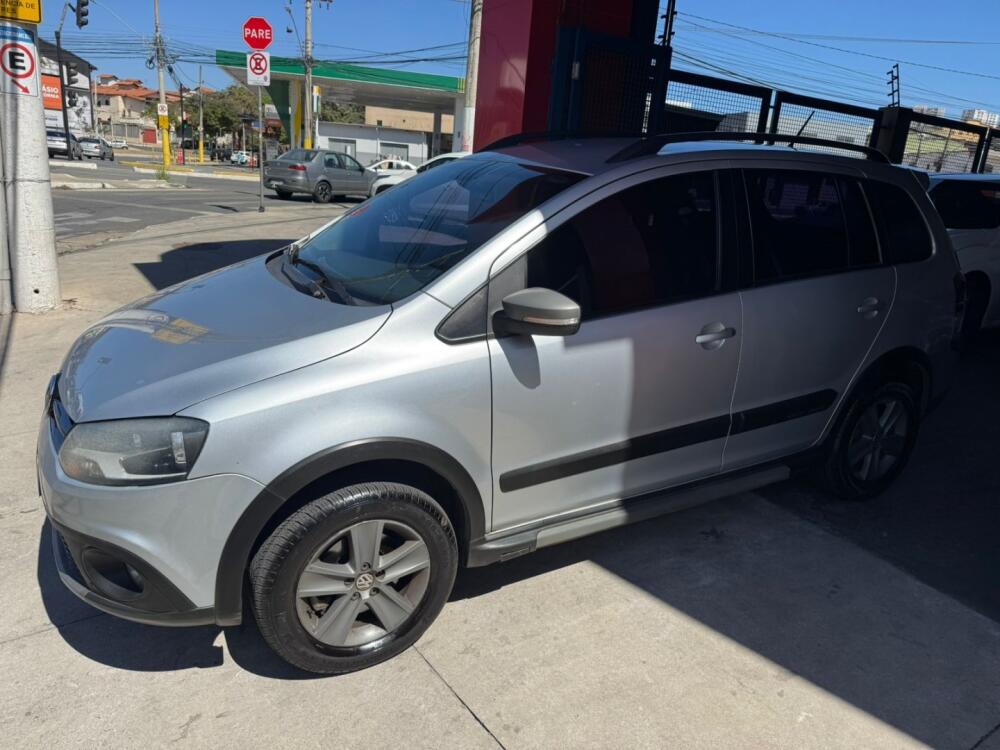 Volkswagen Space Cross