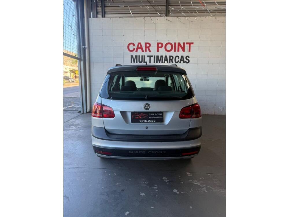 Volkswagen Space Cross