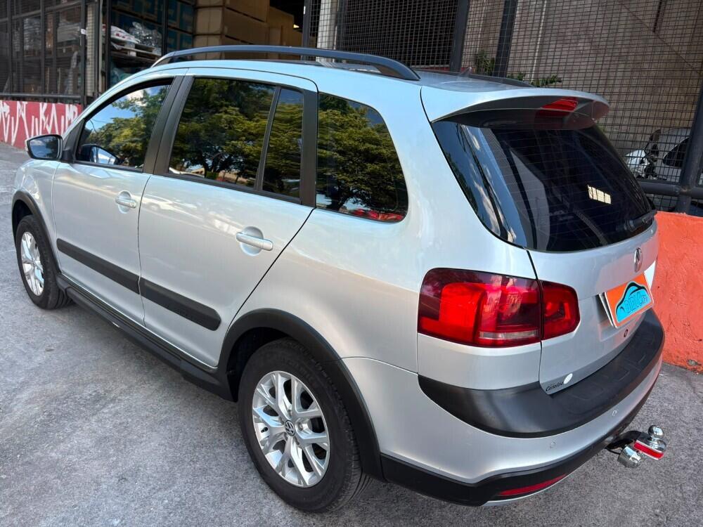 Volkswagen Space Cross