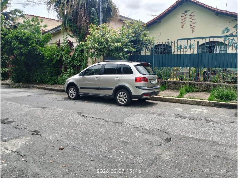 Volkswagen Space Cross