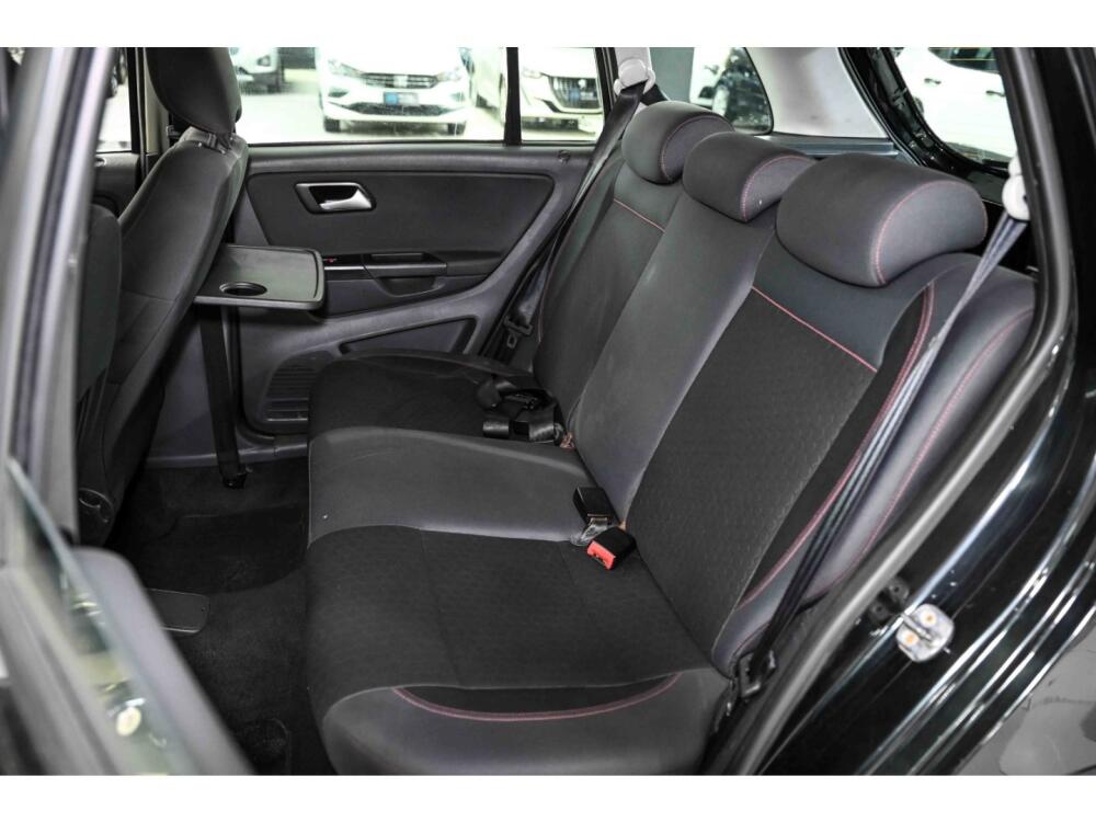 Volkswagen Space Cross