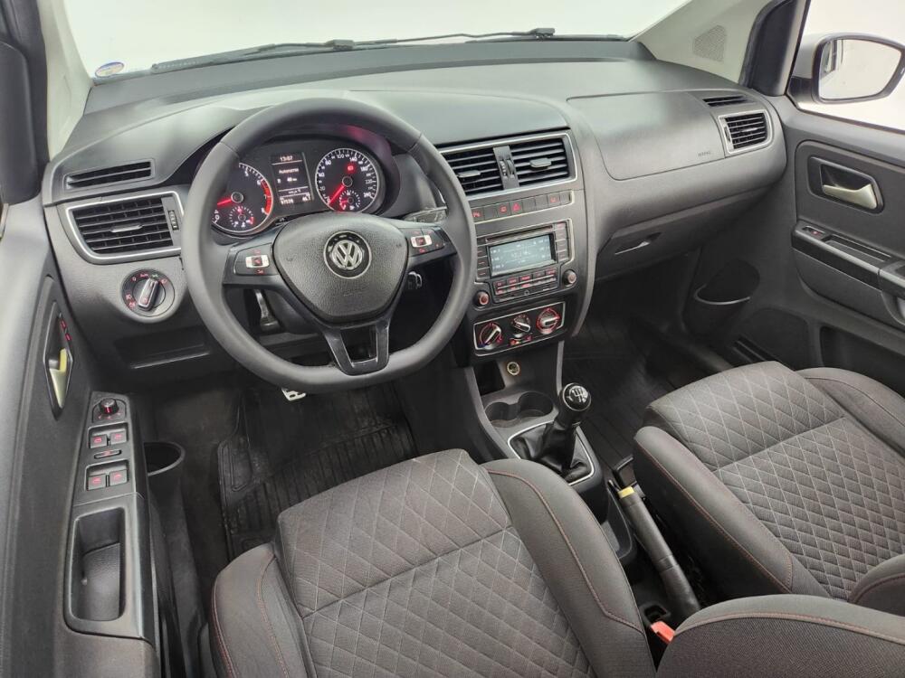 Volkswagen Space Cross