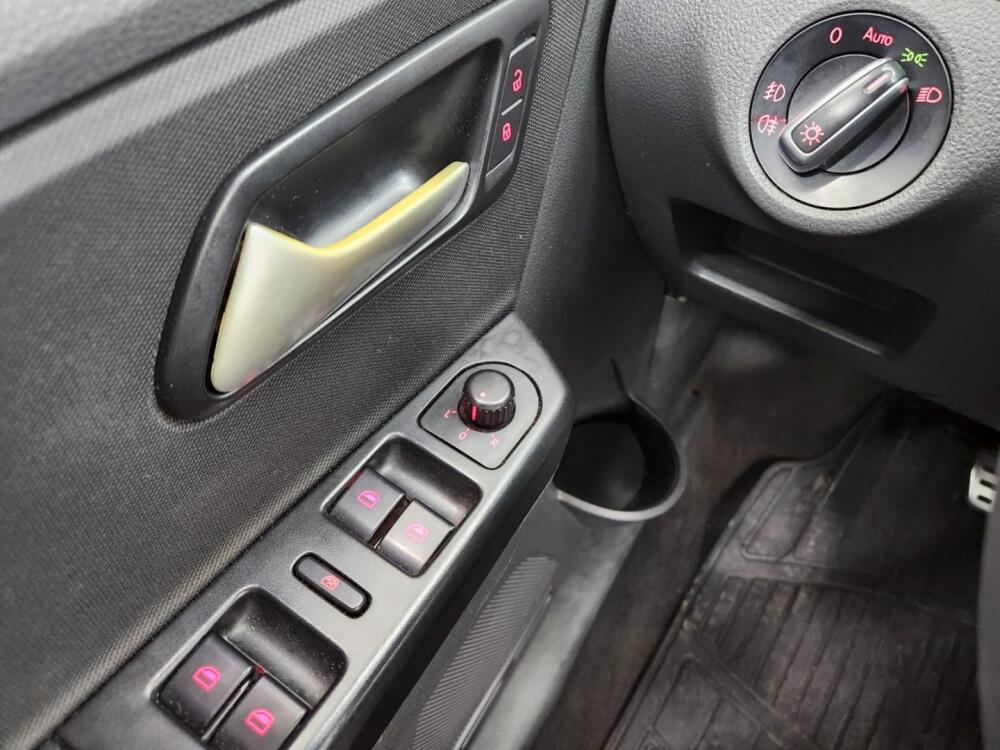Volkswagen Space Cross