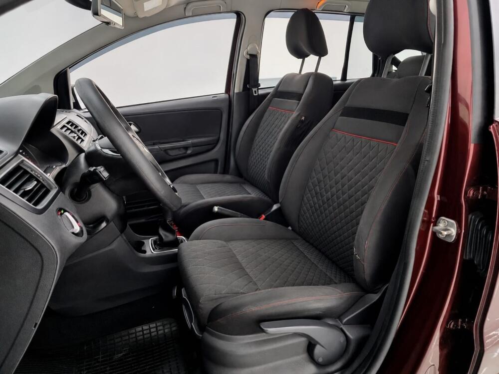 Volkswagen Space Cross