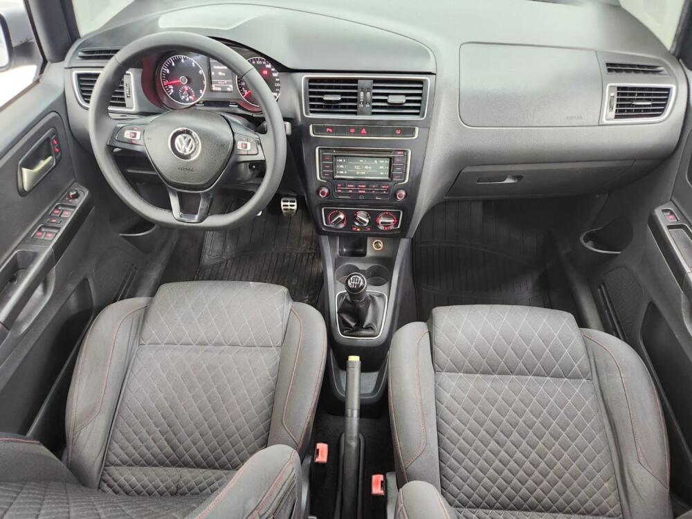 Volkswagen Space Cross