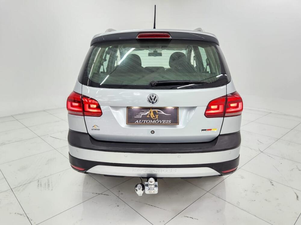 Volkswagen Space Cross
