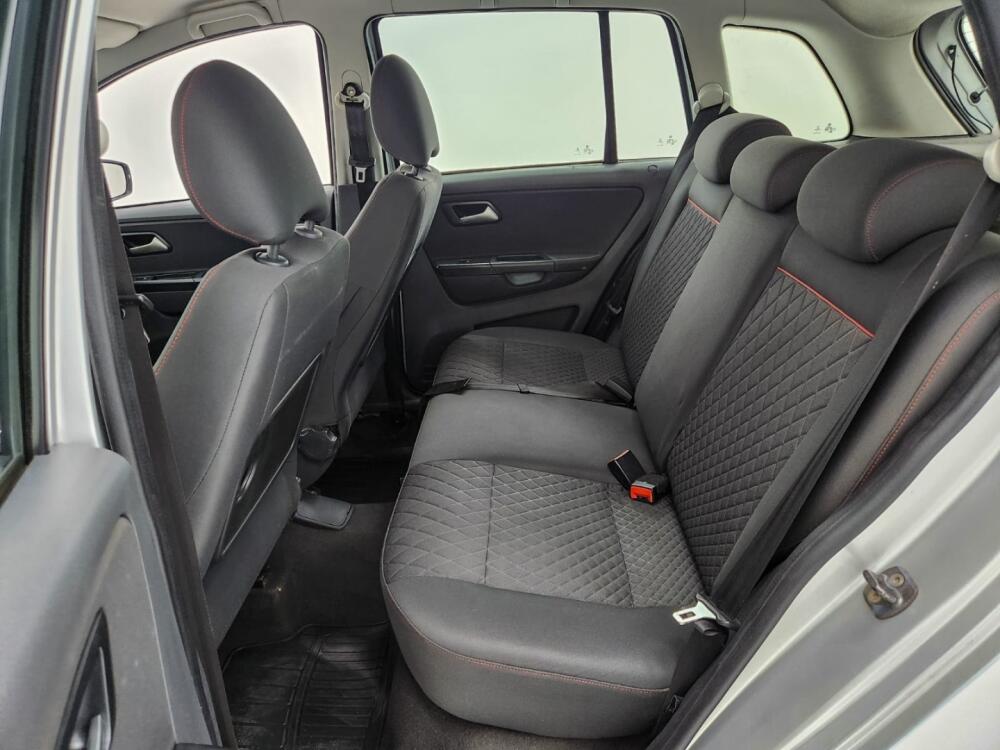 Volkswagen Space Cross