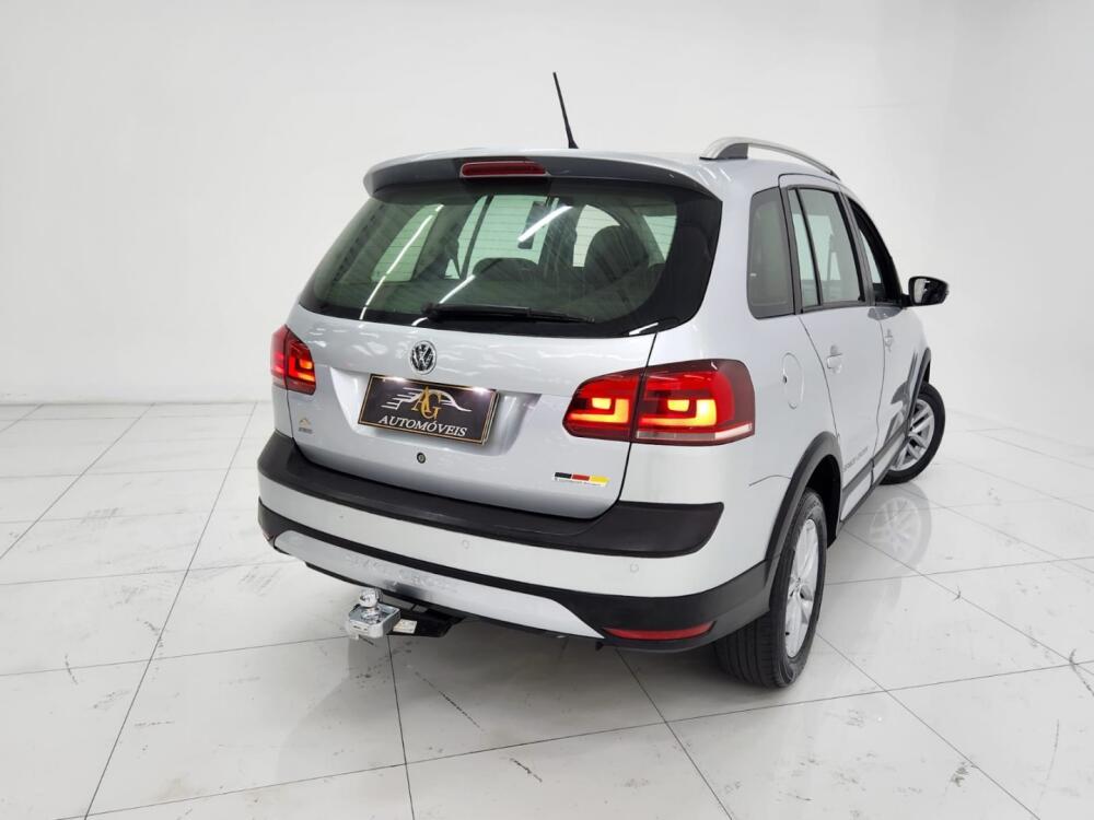 Volkswagen Space Cross