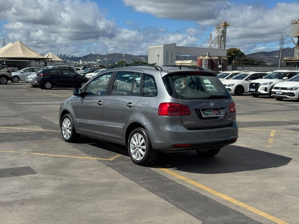 Volkswagen Space Fox