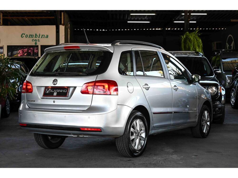 Volkswagen Space Fox