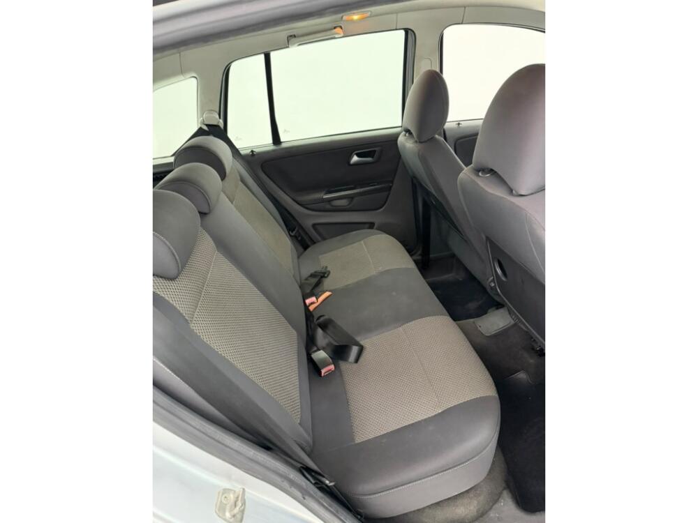 Volkswagen Space Fox