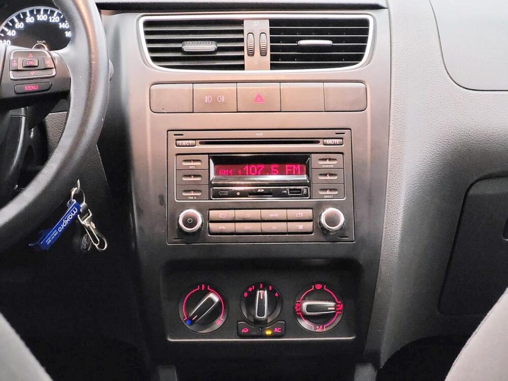 Volkswagen Space Fox