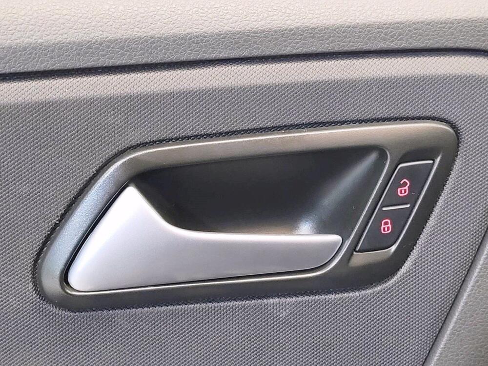 Volkswagen Space Fox