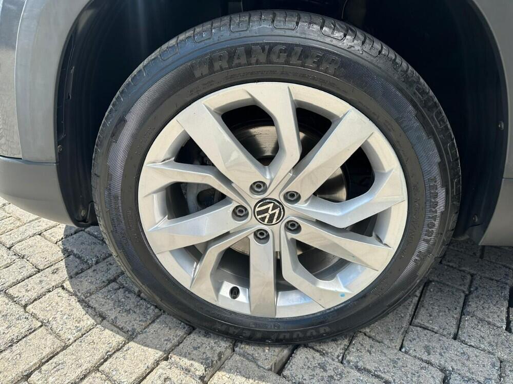 Volkswagen Taos