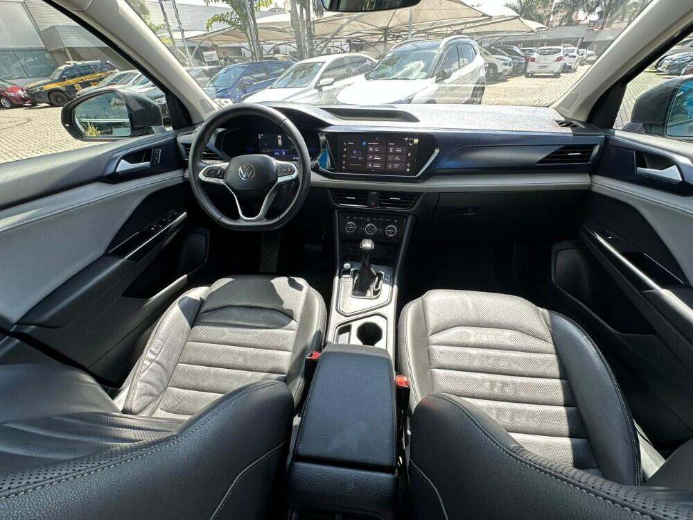 Volkswagen Taos