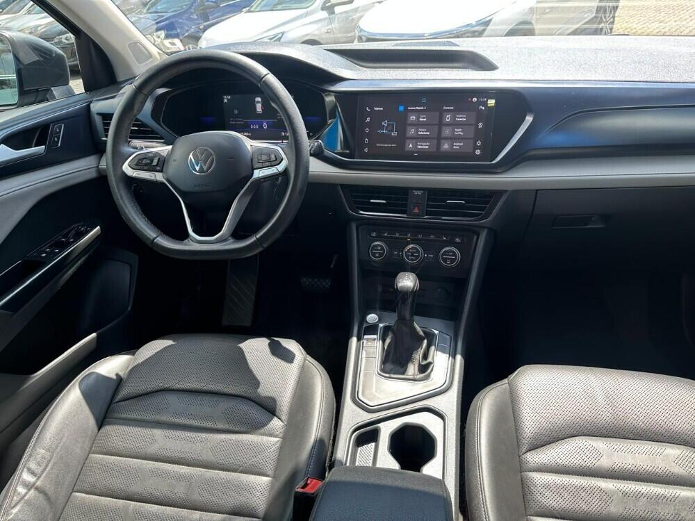 Volkswagen Taos