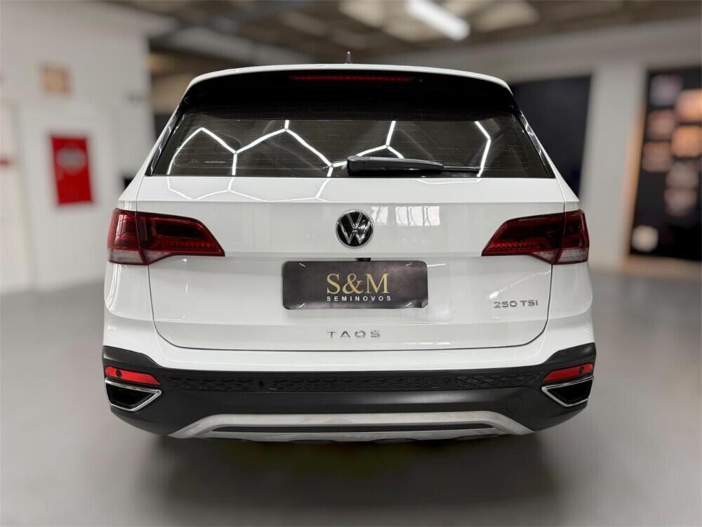 Volkswagen Taos