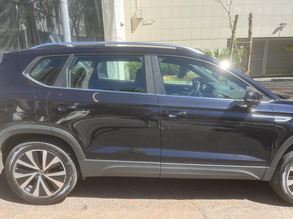 Volkswagen Taos