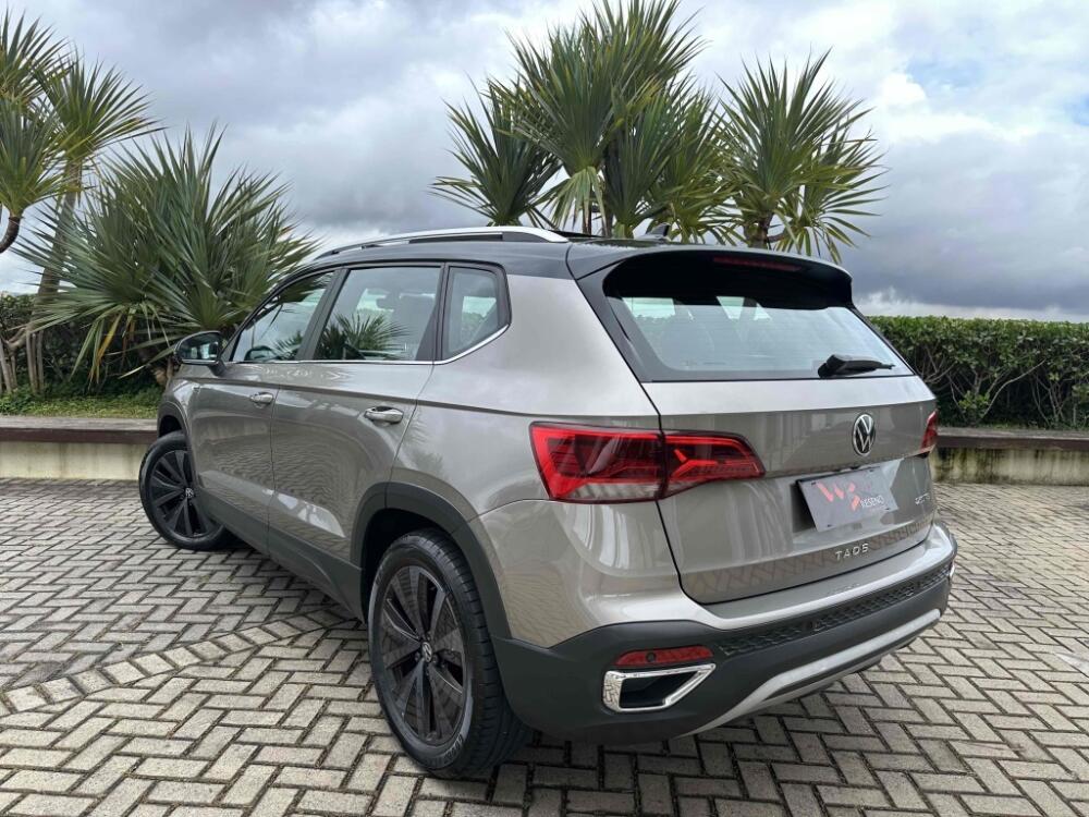 Volkswagen Taos
