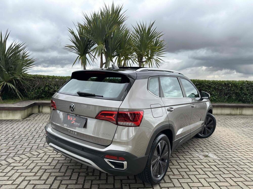 Volkswagen Taos