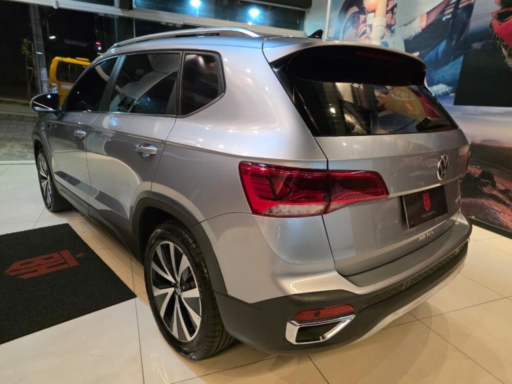 Volkswagen Taos