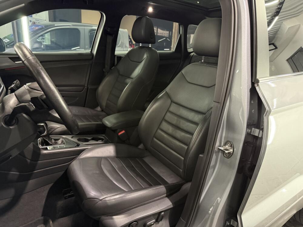 Volkswagen Taos
