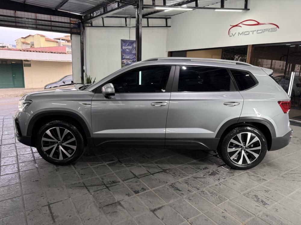 Volkswagen Taos