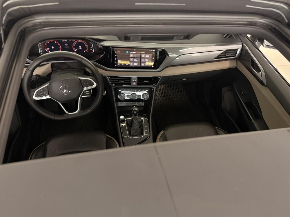 Volkswagen Taos