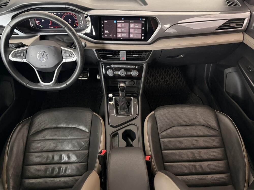 Volkswagen Taos
