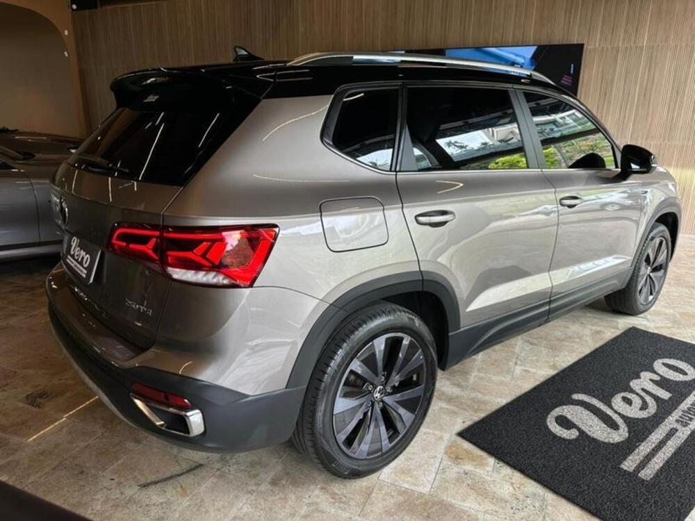 Volkswagen Taos