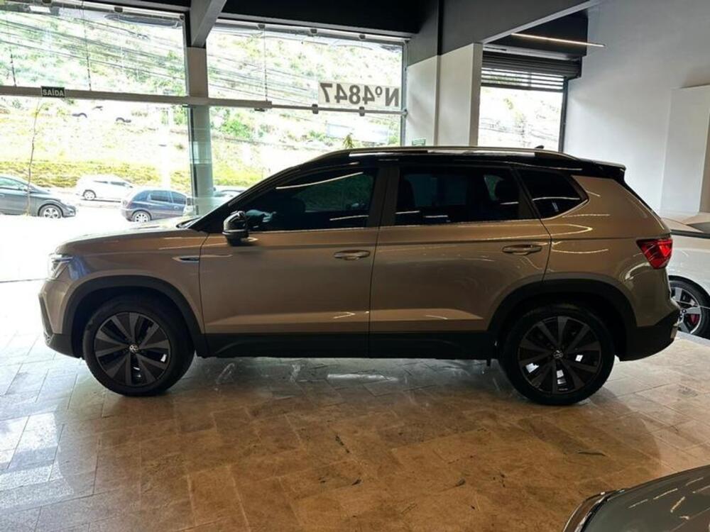 Volkswagen Taos