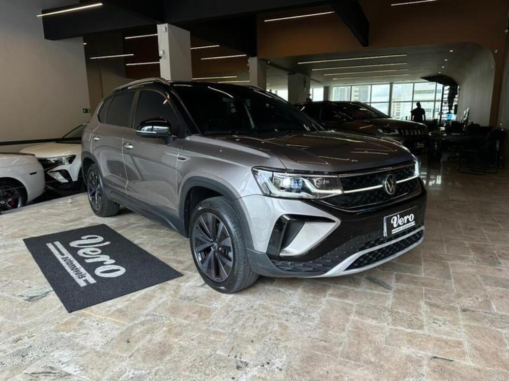 Volkswagen Taos