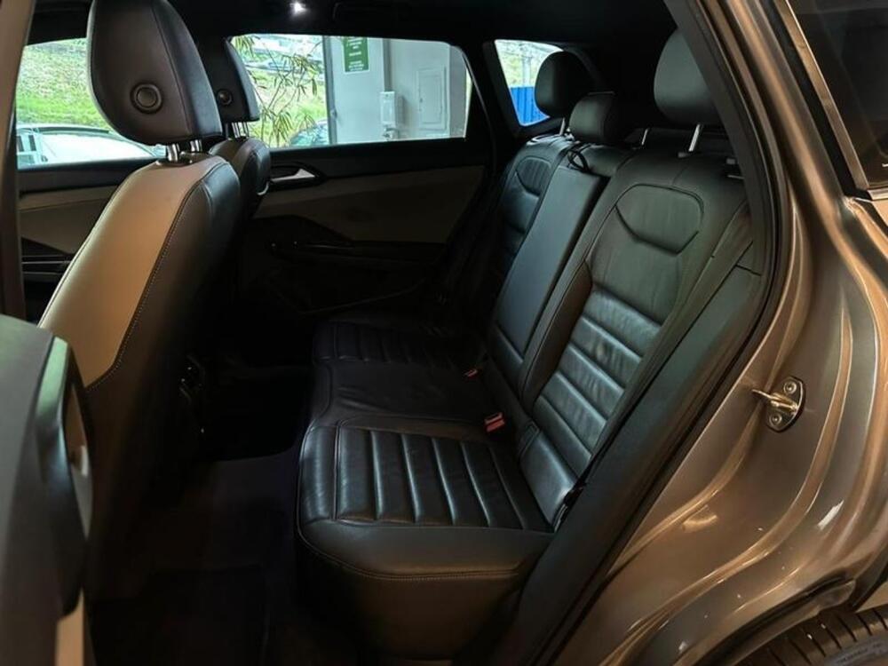 Volkswagen Taos