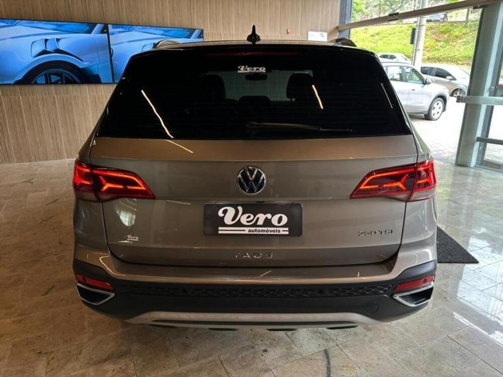 Volkswagen Taos