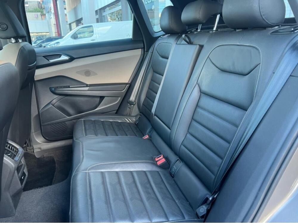 Volkswagen Taos